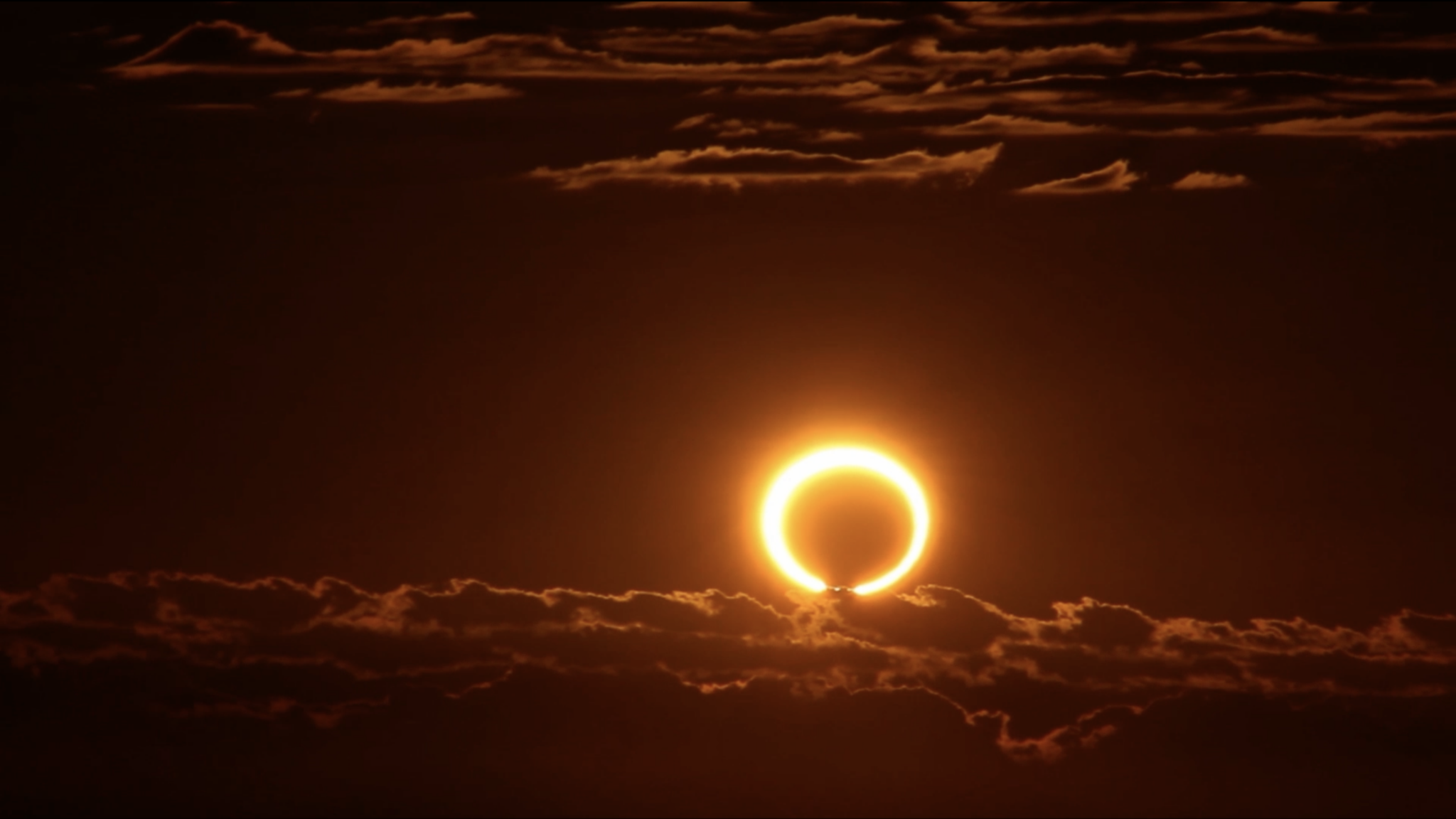 Discover the Science Behind the “Ring of Fire” Eclipse on October 14